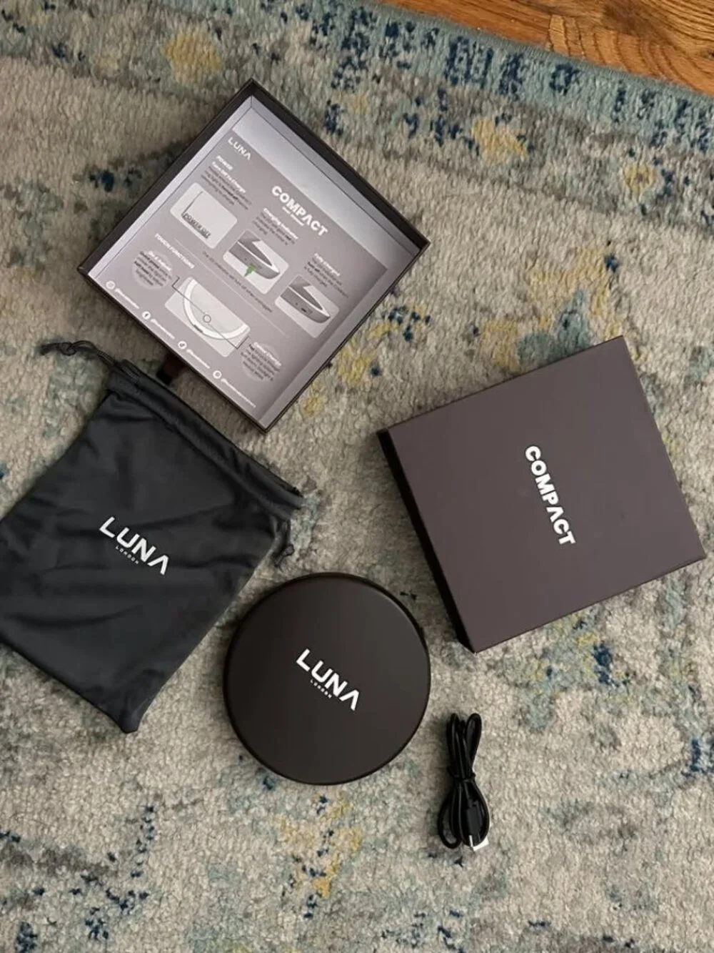 Luna London Compact Rechargeable LED Mirror in Espresso Brown